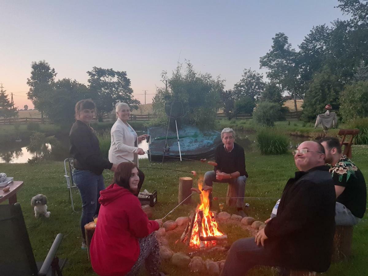 Agroturystyka Nad Stawem Mazuchowka فودميني المظهر الخارجي الصورة